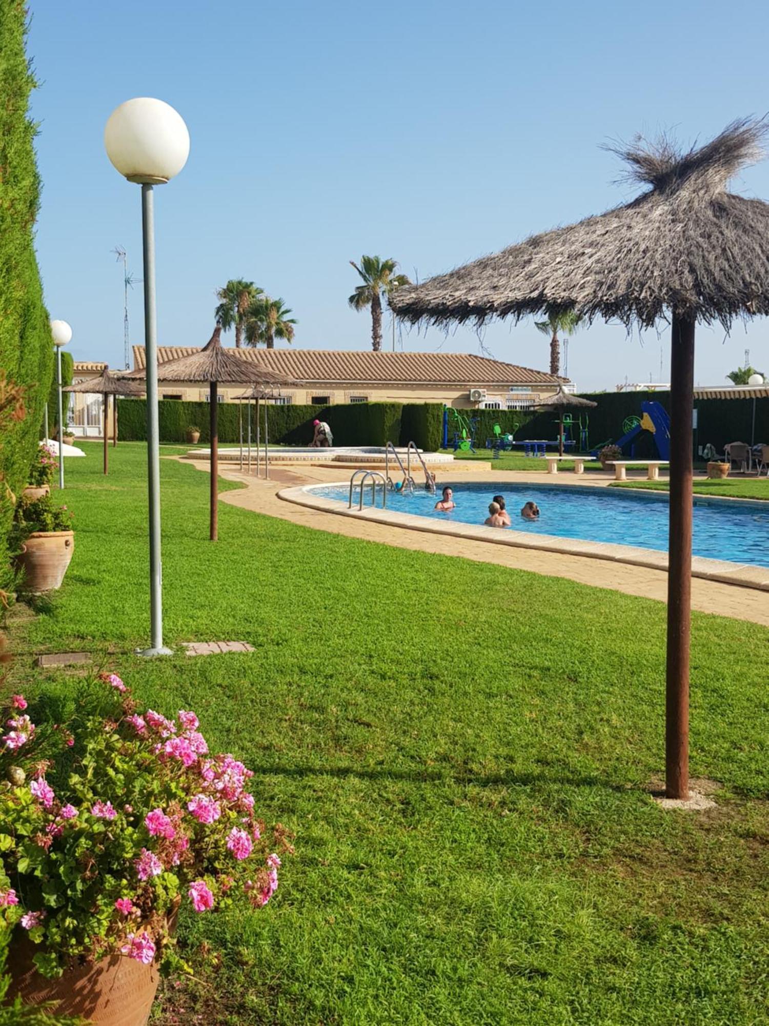 Apartamento Montegolf Con Terraza Privada Los Dolses Eksteriør billede