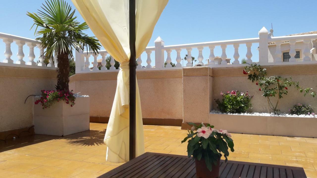 Apartamento Montegolf Con Terraza Privada Los Dolses Eksteriør billede